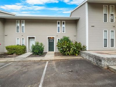 3705 Heathrow Dr, Winston Salem, NC, 27127