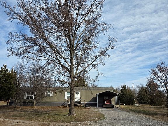 2nd image of 74612 S 320th Rd