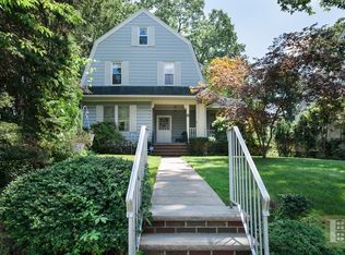 8 Franklin Pl, Montclair, NJ 07042