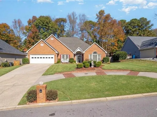 2395 Ashton Ridge Dr, Dacula, GA 30019