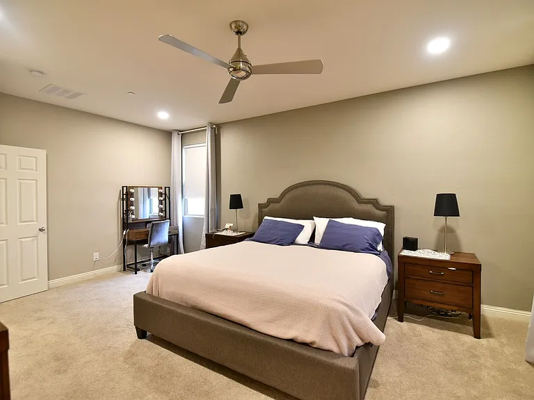 1120 Strada Cristallo — Photo 36