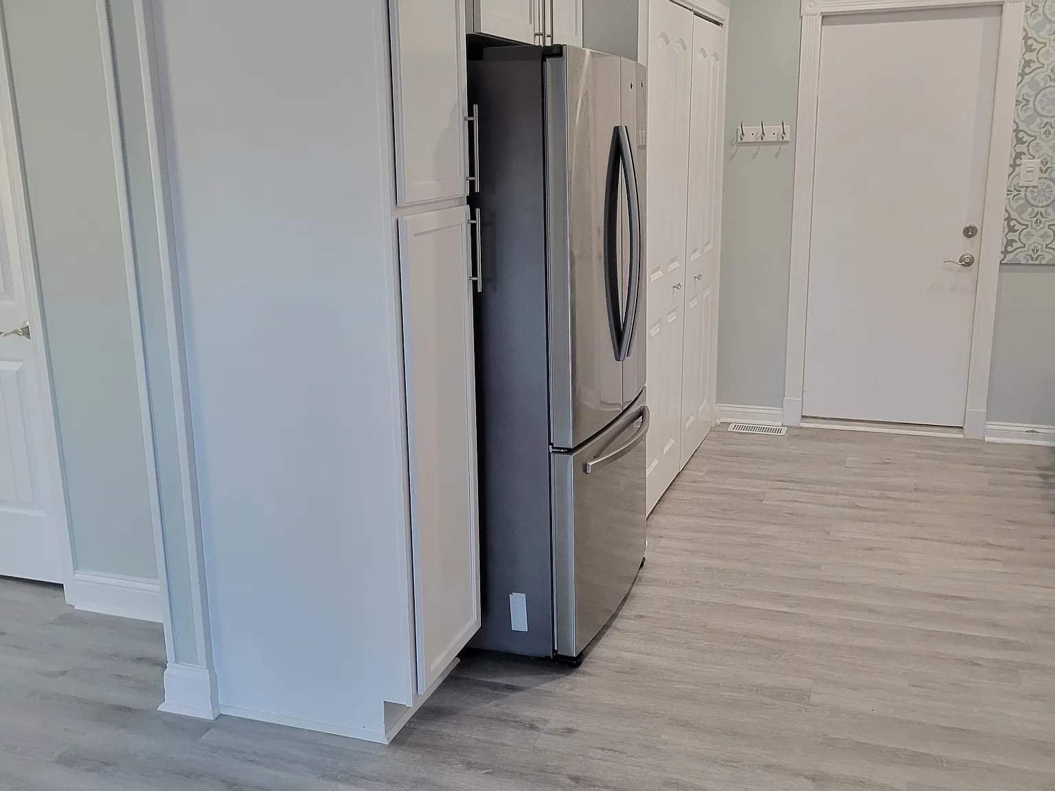 3 bed, 1.5 bath, 1267 sqft, $2,800 — Photo 4