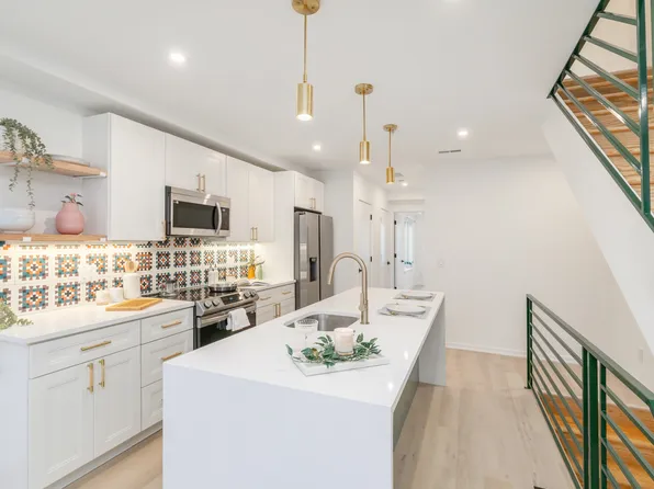 1627 Fontain St Unit 2, Philadelphia, PA 19121