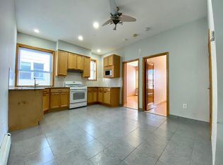 211 Bay 41st St #2F, Brooklyn, NY 11214