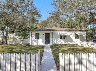 5985 SW 41st St, Miami, FL 33155