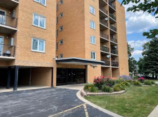 5332 N Delphia Ave APT 104, Chicago, IL 60656