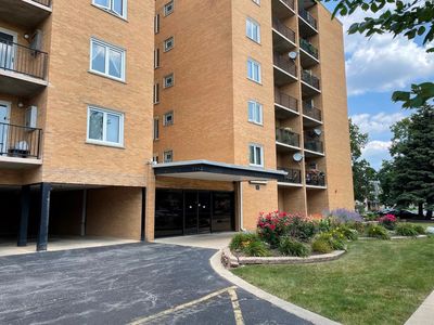 5332 N Delphia Ave APT 104, Chicago, IL, 60656