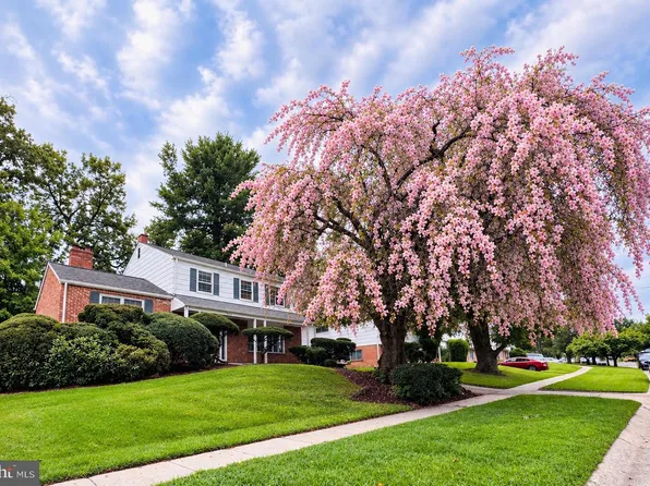 900 Lamberton Dr, Silver Spring, MD 20902