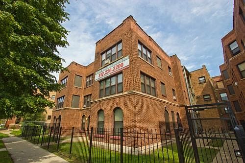 1st image of 6221 S University Ave APT 304