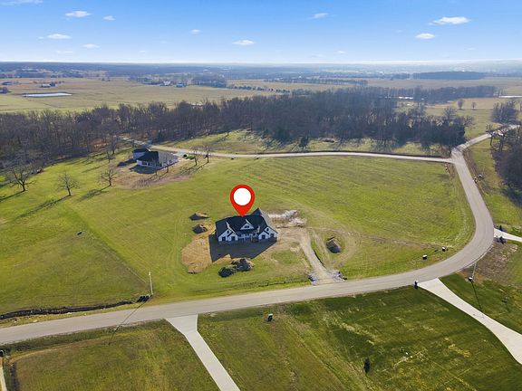 2nd image of 5402 N Seitz Avenue