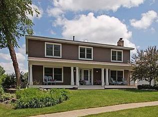 6291 Fallbrook Rd, Eden Prairie, MN 55344