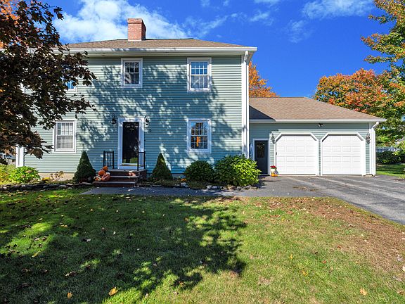 2nd image of 30 Tamarack Drive