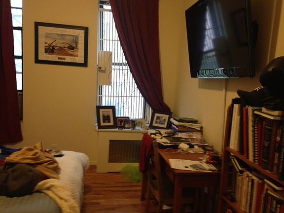 2nd image of 215 Thompson St APT 13
