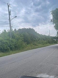 2nd image of 1 Una Antioch Pike