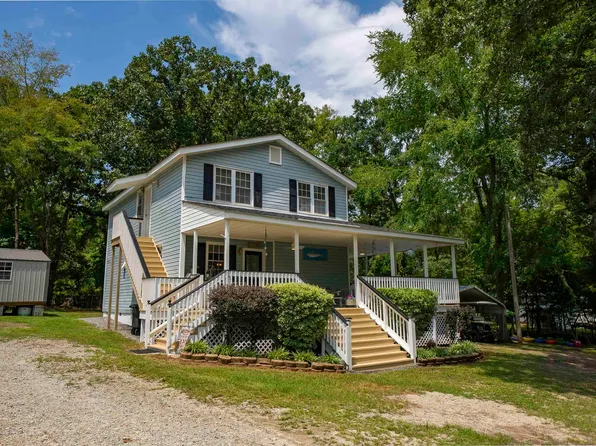 329 Lakeshore Dr, Leesville, SC 29070
