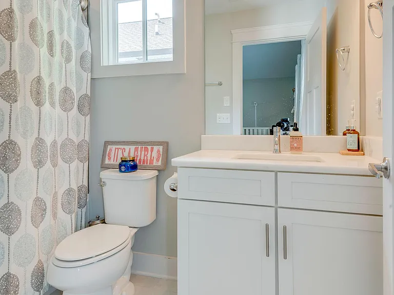 710 Buchanan St #8 — Photo 12