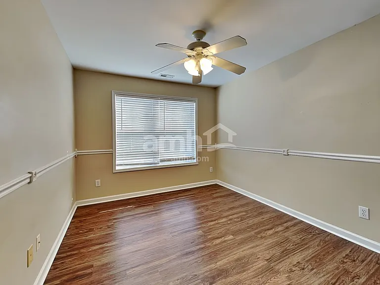 1941 Sterling Hill Dr — Photo 19