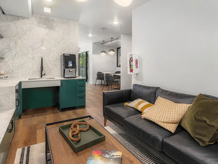 Contour Apartments — Photo 5