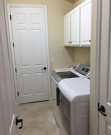5th image of 28062 Wicklow Ct