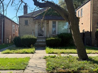 555 E 105th St, Chicago, IL, 60628