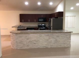 4122 E Silverado Cir #4122, Hollywood, FL 33024