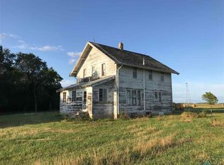26382 446th Ave, Canistota, SD 57012