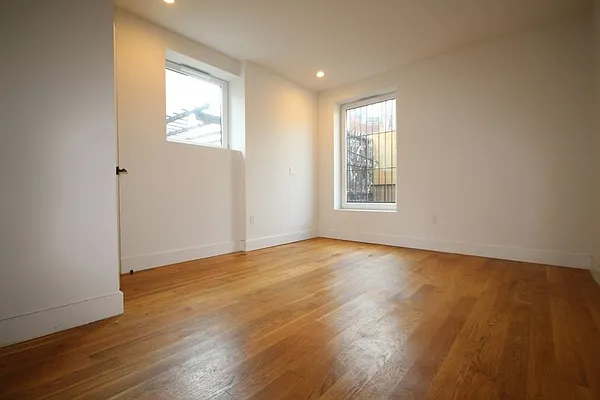 Rented by East Williamsburg Realty Inc | media 4