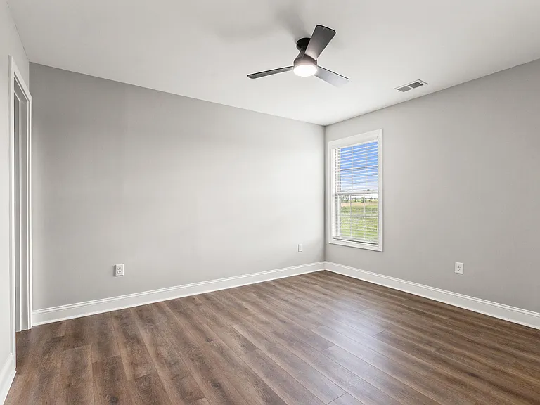 5009 Melana Way — Photo 15