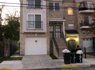 171 Camden St #1, Newark, NJ 07103