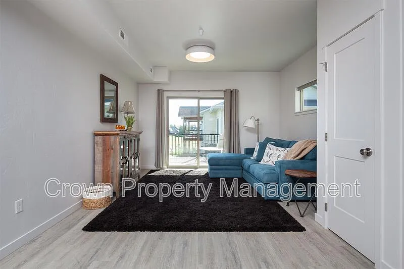 Owl View Landing - 201 Sawyer Lane Kalispell, MT 59901 — Photo 1