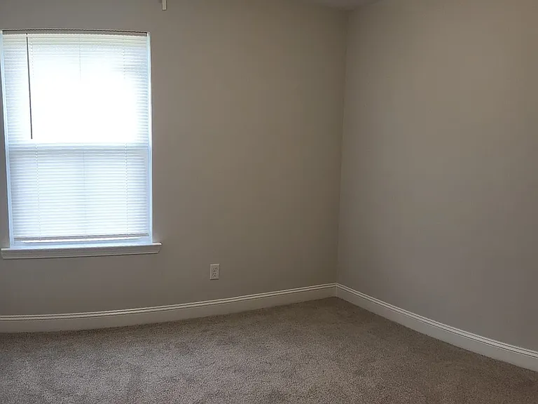 193 Heirloom Rd #1 — Photo 10