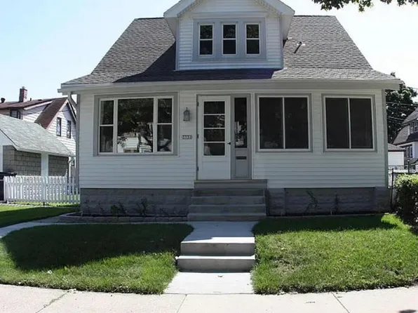3731 West Dorothy PLACE, Milwaukee, WI 53215