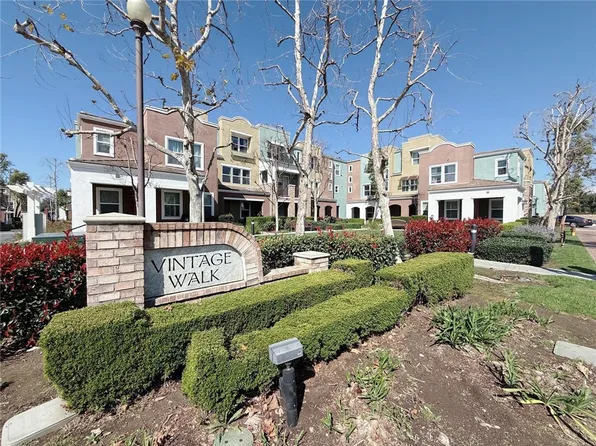 210 W Merlot Dr, Covina, CA 91723