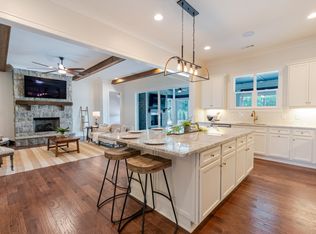 6579 Windmill Dr, College Grove, TN 37046