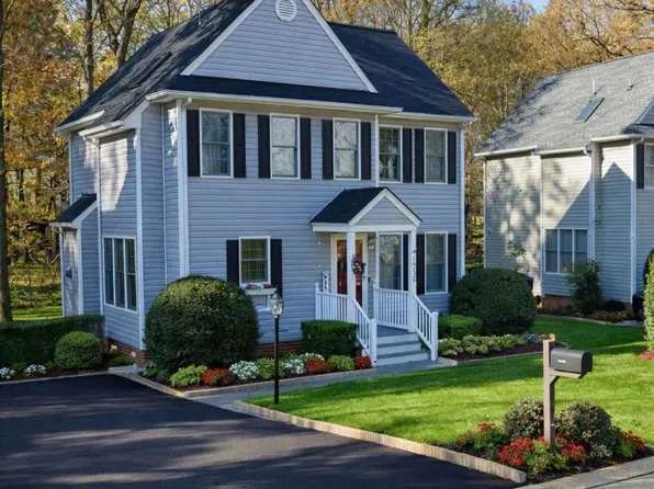 10125 Oakley Pointe Dr, Henrico, VA 23233
