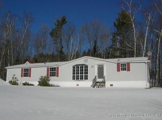 10 Hellgrens Way, Temple, ME 04984
