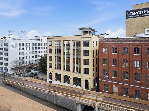 220 W Jackson Ave #102, Knoxville, TN 37915