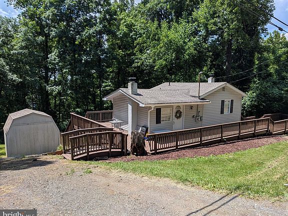 2nd image of 430 Worlds End Ln