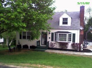 64 Topstone Dr, Danbury, CT 06810