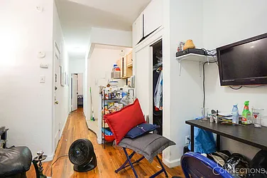 Rented by City Connections Realty