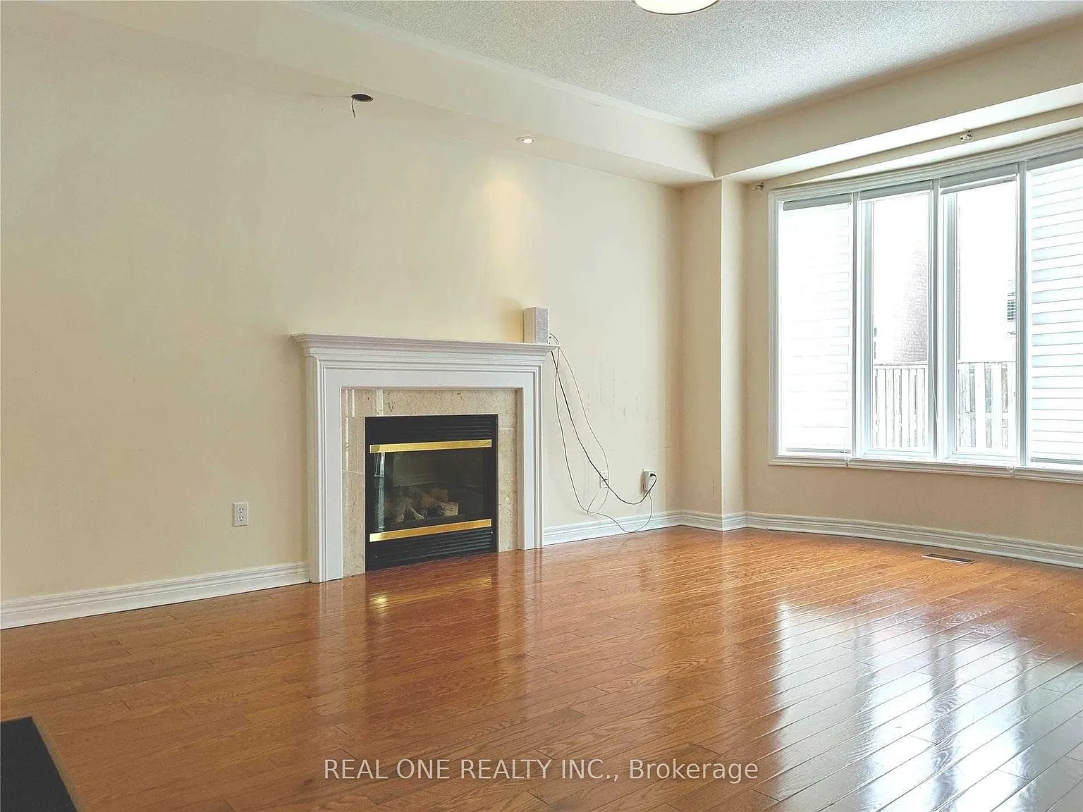 4 bed, $3,750 — Photo 4