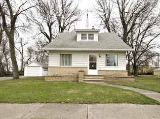 971 Martha St, Stewart, MN 55385
