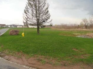 1 Golden Pond Trl, Spencerport, NY 14559