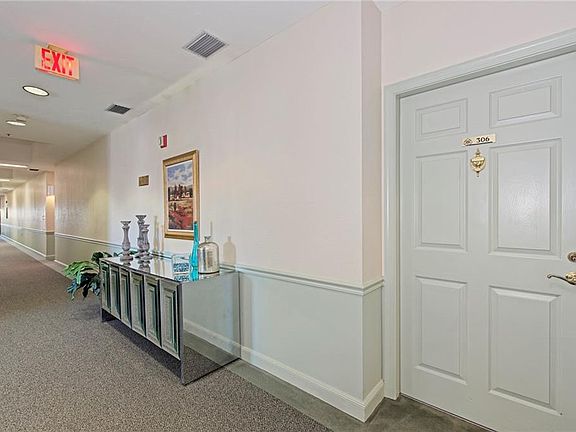 3rd image of 3731 Sarasota Square Blvd APT 306-D