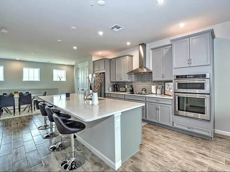 4713 Arboretum Cir #202 — Photo 13