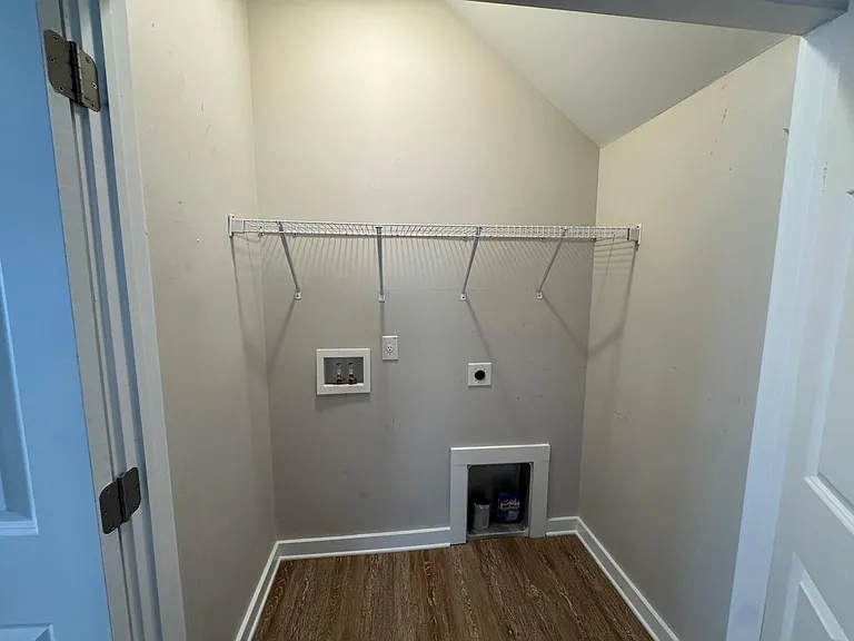 1905 Grayson St — Photo 26