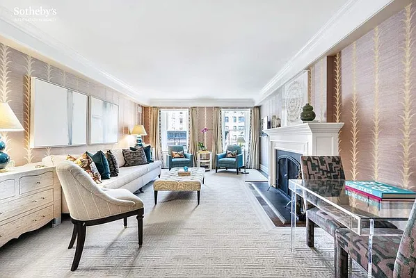 Sold by Sotheby's International Realty | media 1