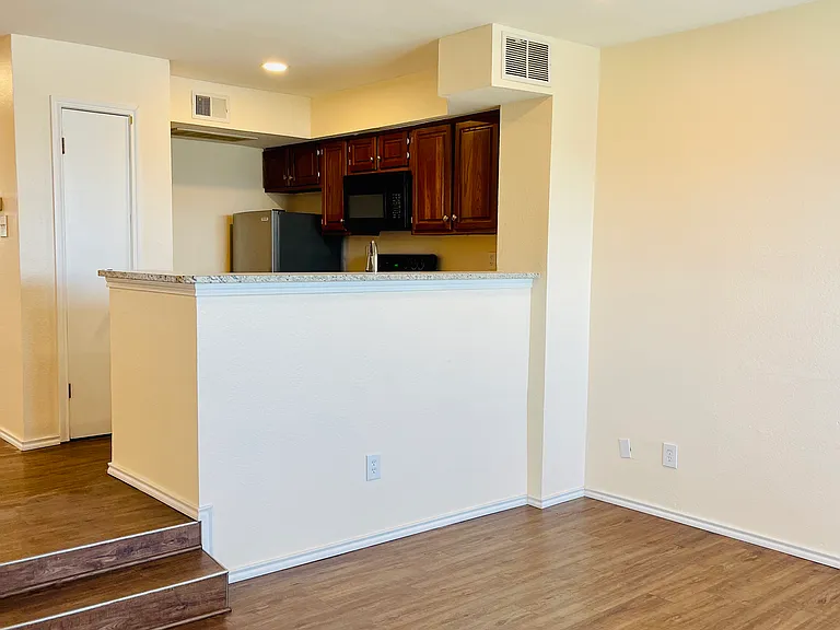3410 Country Club Dr W #192 — Photo 9