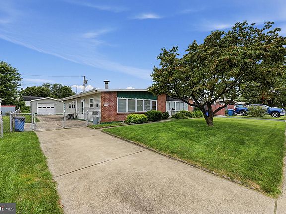 2nd image of 9325 Trout Rd