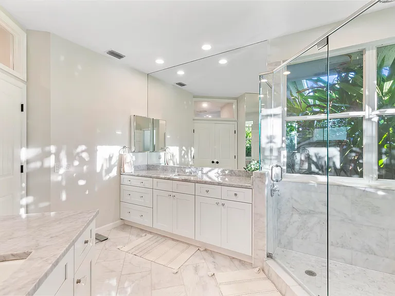 15611 Milan Ct — Photo 26